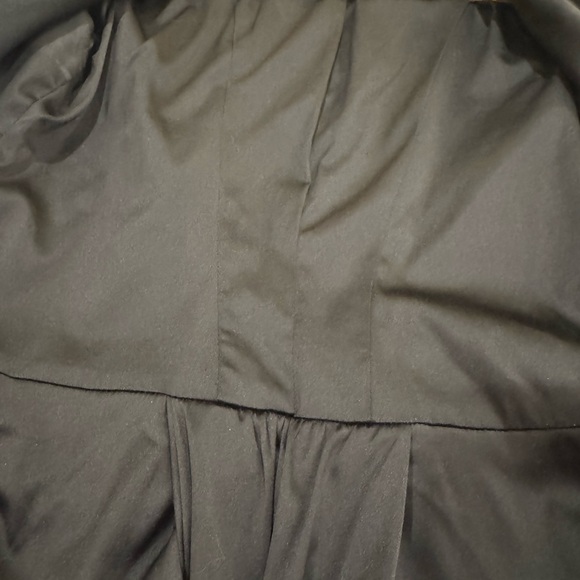 Diane Von Furstenberg Black Velvet Jacket with Bow - Size 2 - Picture 10 of 10